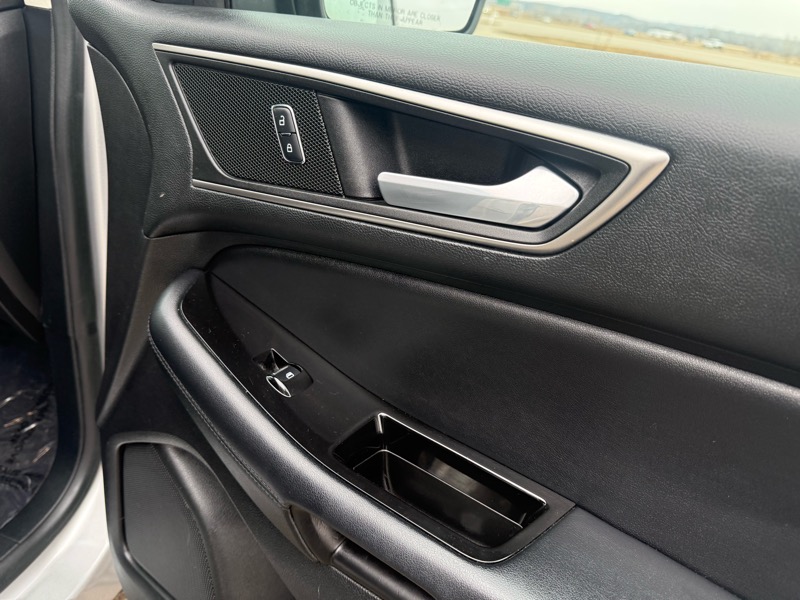 Ford Edge SEL FWD 2015