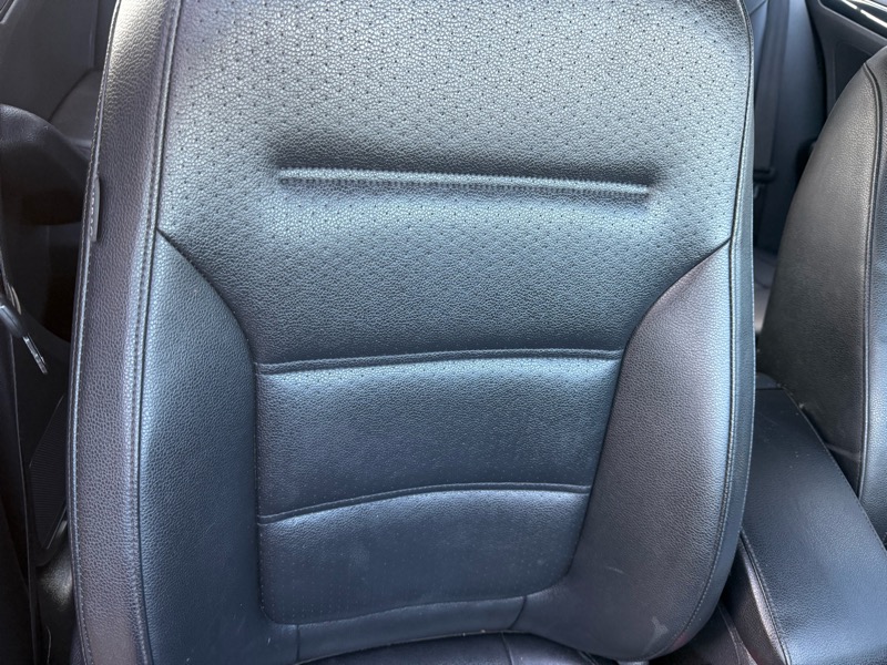 Volkswagen Jetta 1.8T SEL 6A 2017