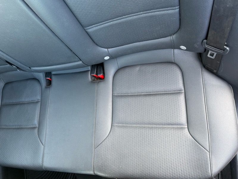 Volkswagen Jetta 1.8T SEL 6A 2017