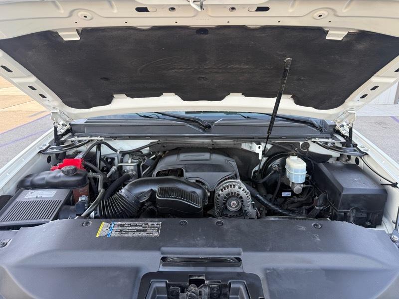 Cadillac Escalade AWD Platinum 2010