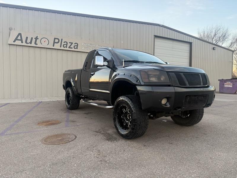 2008 Nissan Titan LE