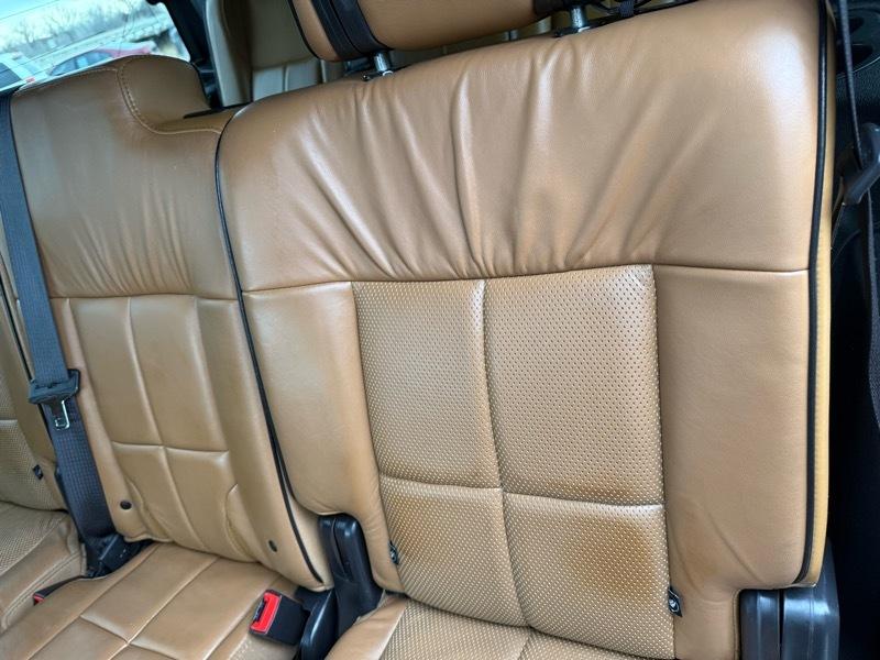 Lincoln Navigator 4WD 2011