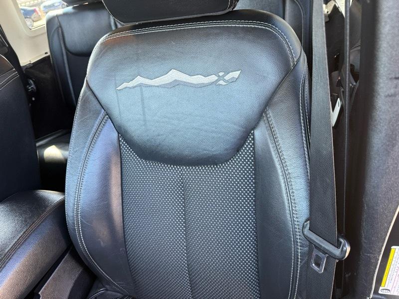 Jeep Wrangler Unlimited Sahara 4WD 2015