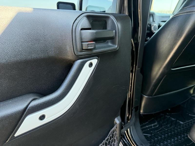 Jeep Wrangler Unlimited Sahara 4WD 2015