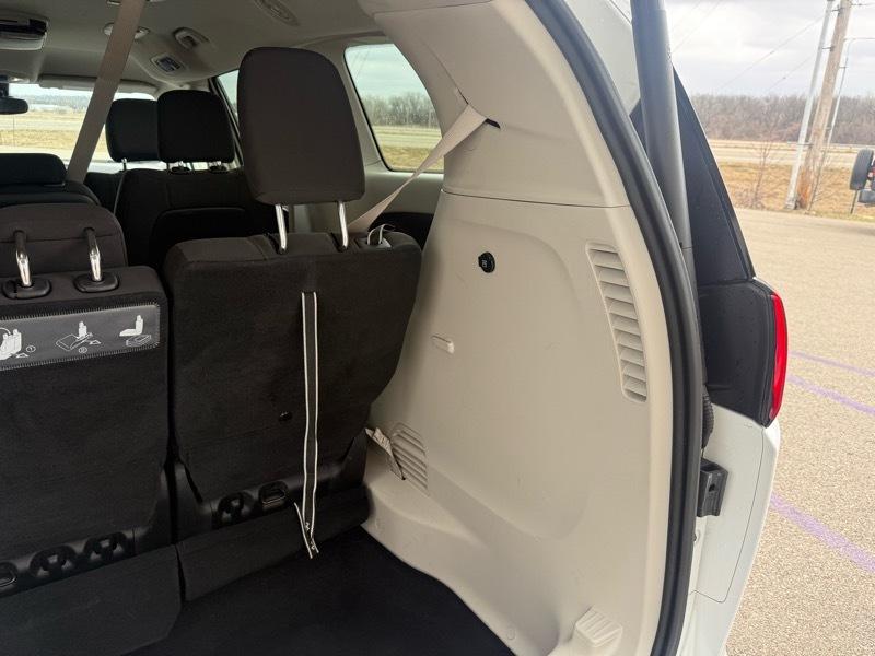 Chrysler Pacifica Touring 2017