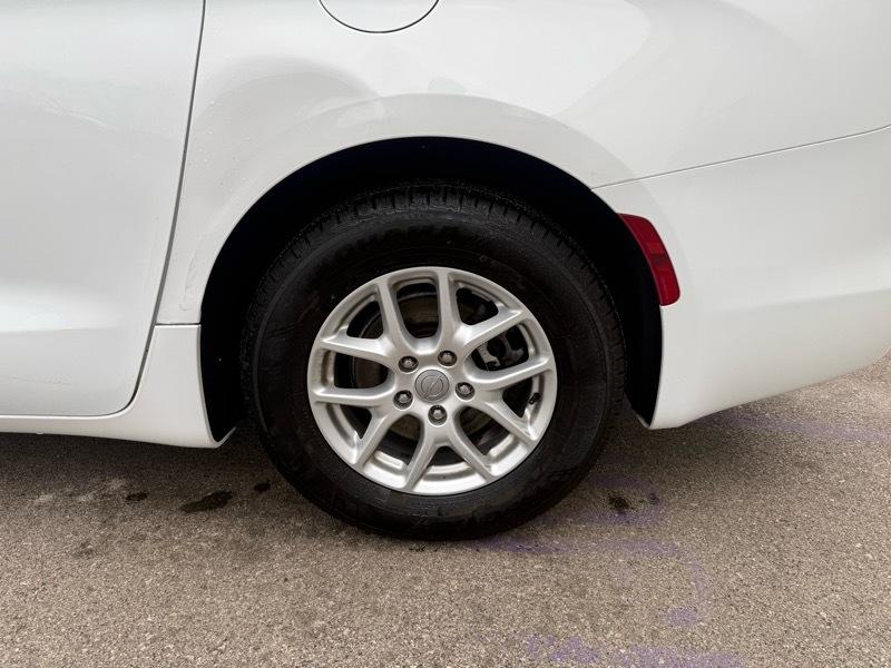 Chrysler Pacifica Touring 2017