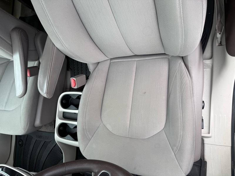 Chrysler Pacifica Touring 2017