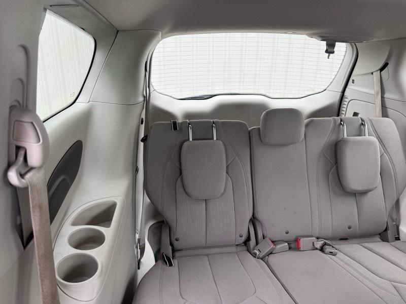 Chrysler Pacifica Touring 2017