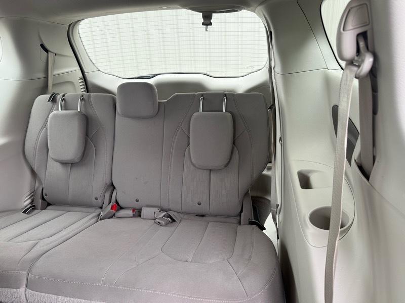 Chrysler Pacifica Touring 2017