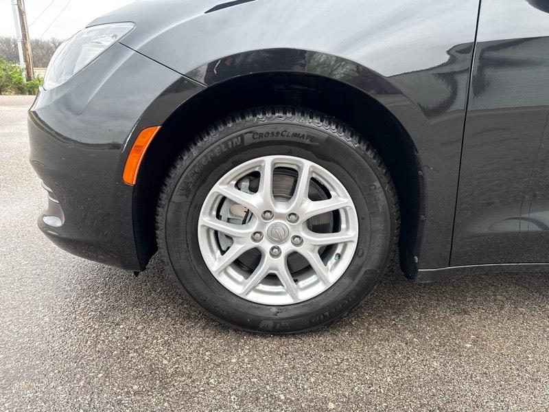 Chrysler Pacifica Touring 2017