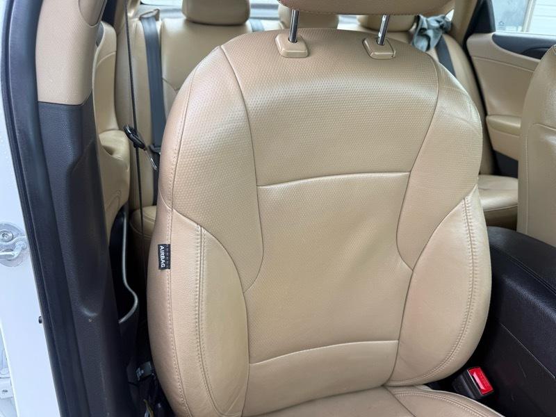 Hyundai Sonata Limited Auto 2012