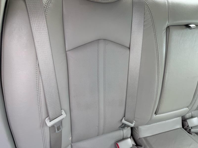 Cadillac CTS Luxury 2012