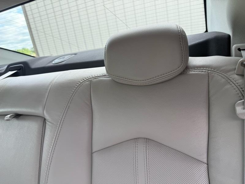 Cadillac CTS Luxury 2012