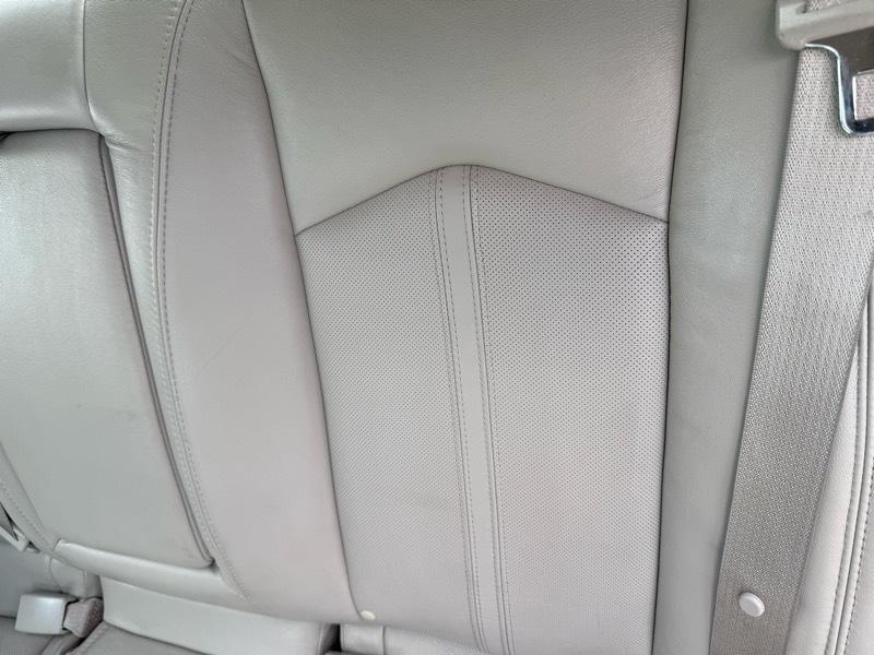 Cadillac CTS Luxury 2012