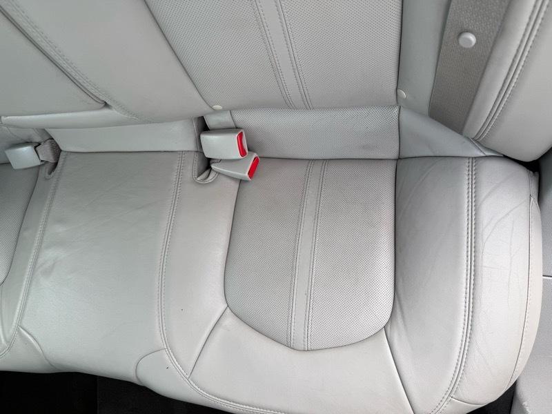 Cadillac CTS Luxury 2012