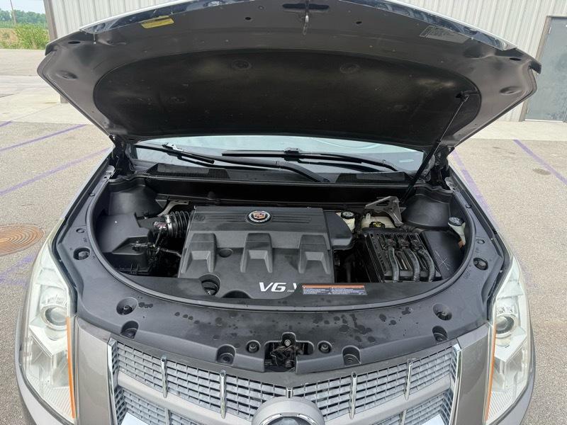 Cadillac SRX Luxury Collection AWD 2011