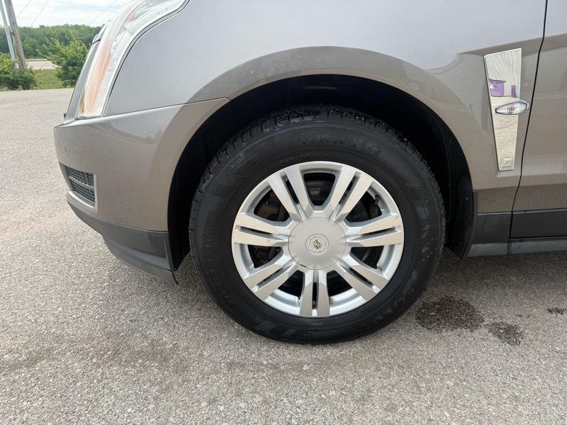 Cadillac SRX Luxury Collection AWD 2011