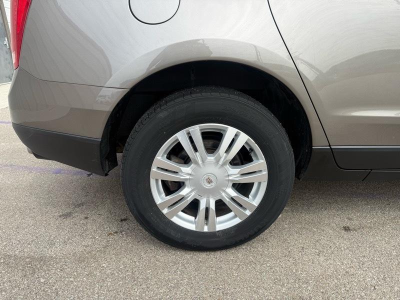 Cadillac SRX Luxury Collection AWD 2011
