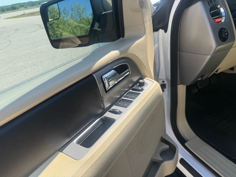 Ford Expedition King Ranch 4WD 2016