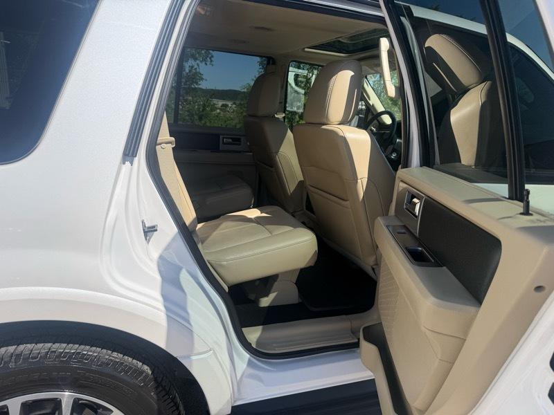 Ford Expedition King Ranch 4WD 2016