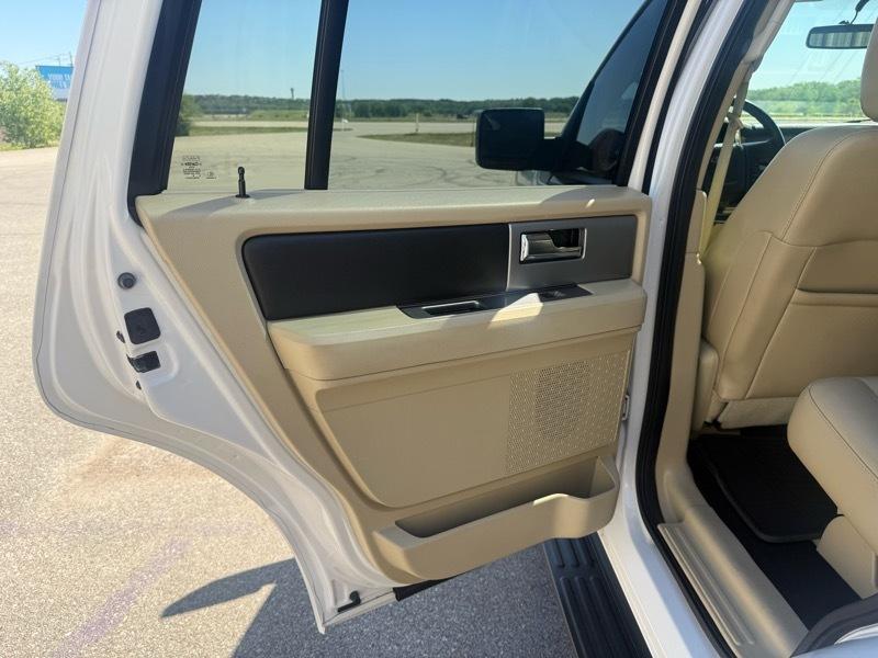 Ford Expedition King Ranch 4WD 2016