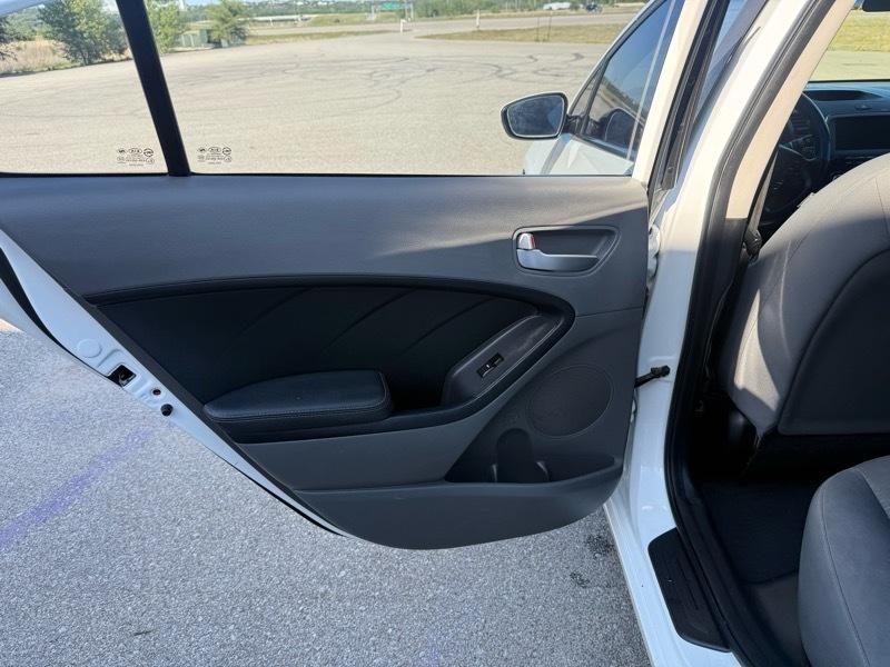Kia Forte LX 6M 2018