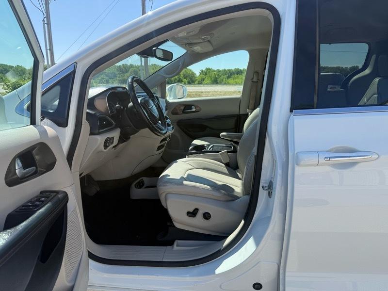 Chrysler Pacifica Touring-L Plus 2018