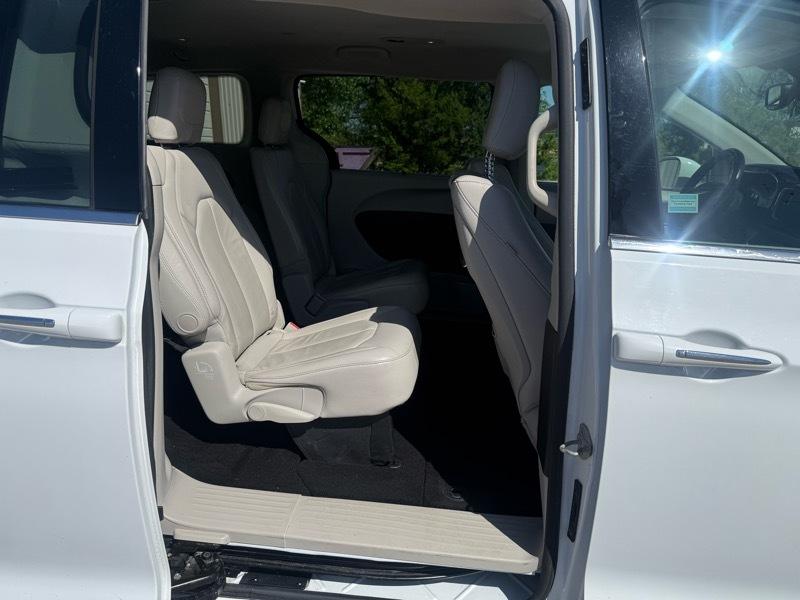 Chrysler Pacifica Touring-L Plus 2018