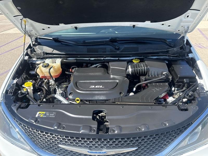 Chrysler Pacifica Touring-L Plus 2018