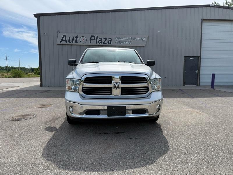RAM 1500 SLT Quad Cab 4WD 2014