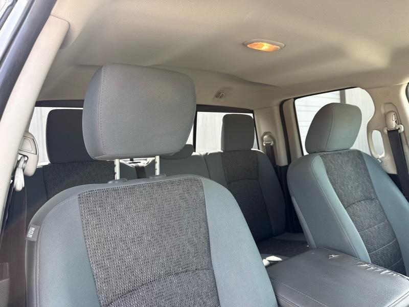 RAM 1500 SLT Quad Cab 4WD 2014