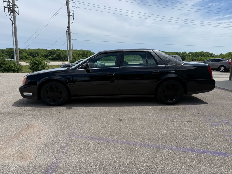 Cadillac DeVille DHS 2000