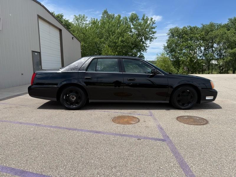 Cadillac DeVille DHS 2000
