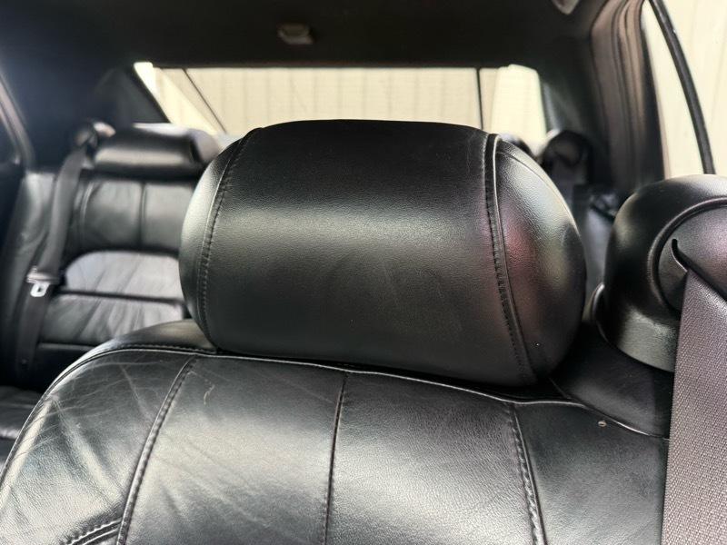 Cadillac DeVille DHS 2000
