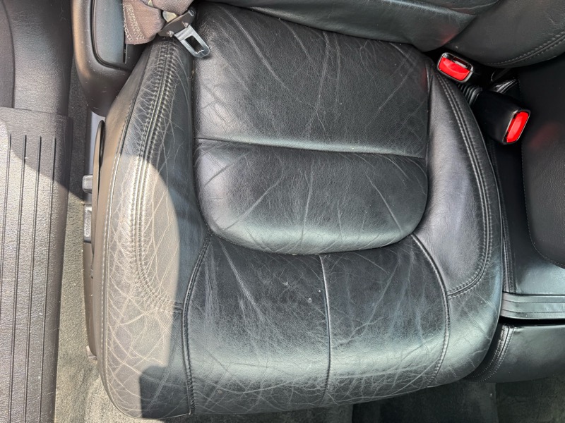 Cadillac DeVille DHS 2000