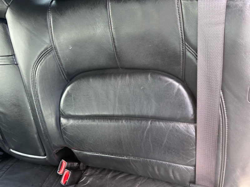 Cadillac DeVille DHS 2000