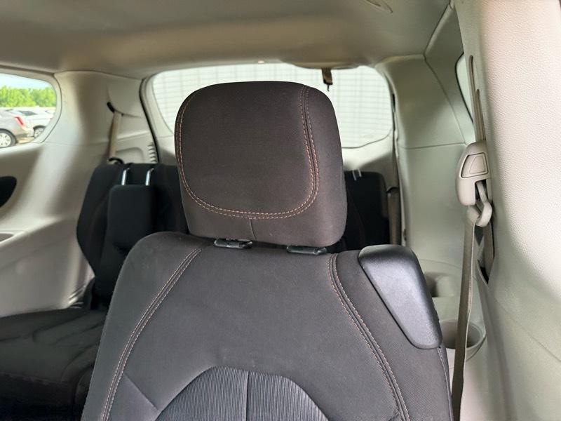 Chrysler Pacifica Touring 2017