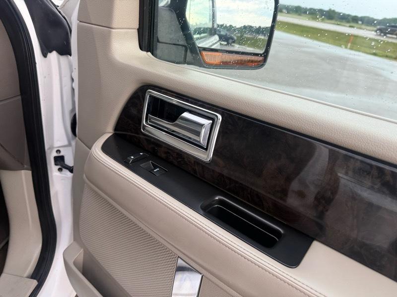 Lincoln Navigator Select 4WD 2016