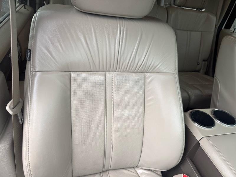 Lincoln Navigator Select 4WD 2016