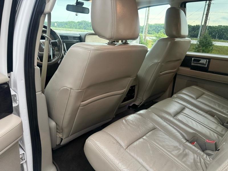Lincoln Navigator Select 4WD 2016