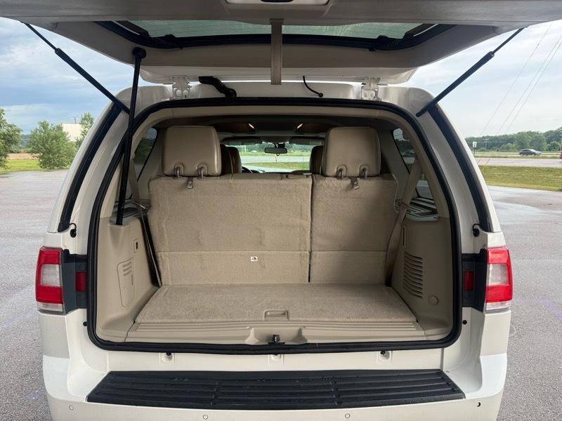 Lincoln Navigator Select 4WD 2016