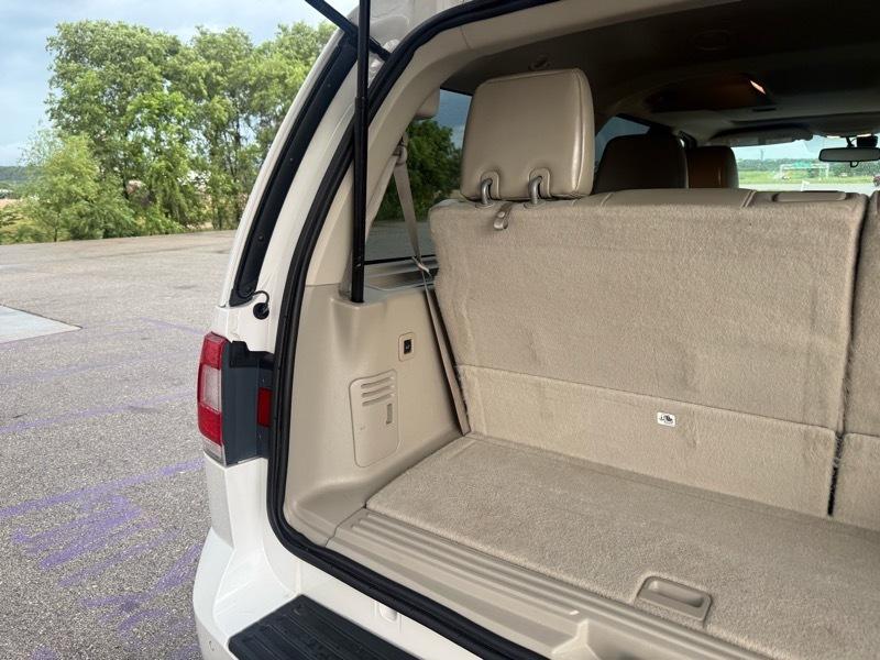 Lincoln Navigator Select 4WD 2016