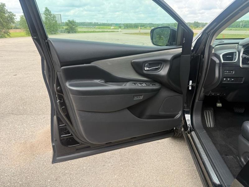 Nissan Murano SV AWD 2015