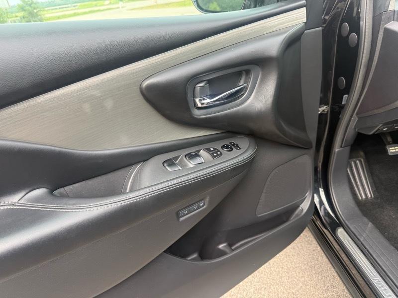 Nissan Murano SV AWD 2015
