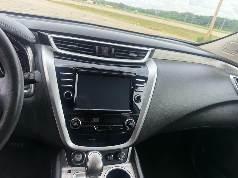 Nissan Murano SV AWD 2015