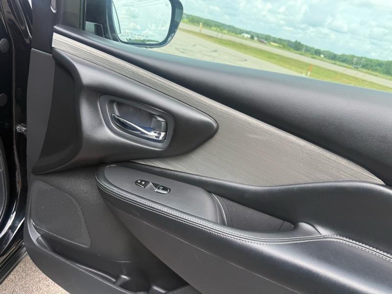 Nissan Murano SV AWD 2015