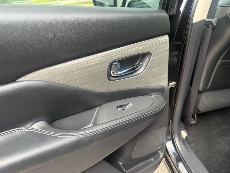 Nissan Murano SV AWD 2015