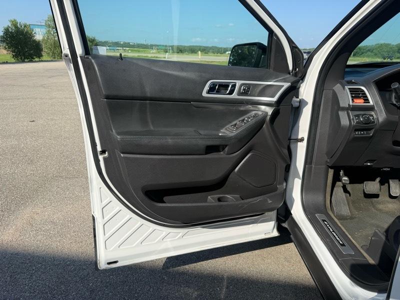 Ford Explorer Sport 4WD 2013