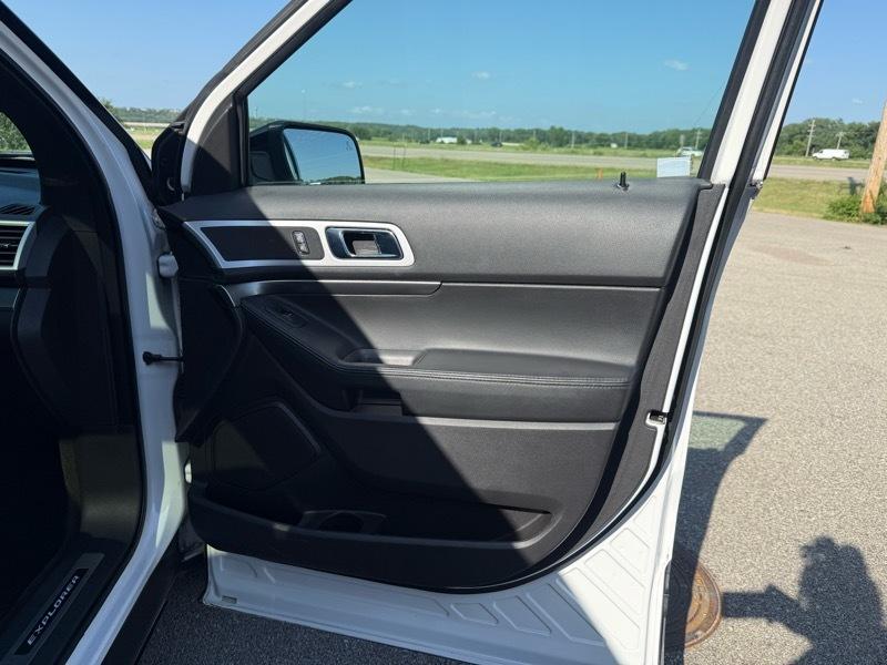 Ford Explorer Sport 4WD 2013