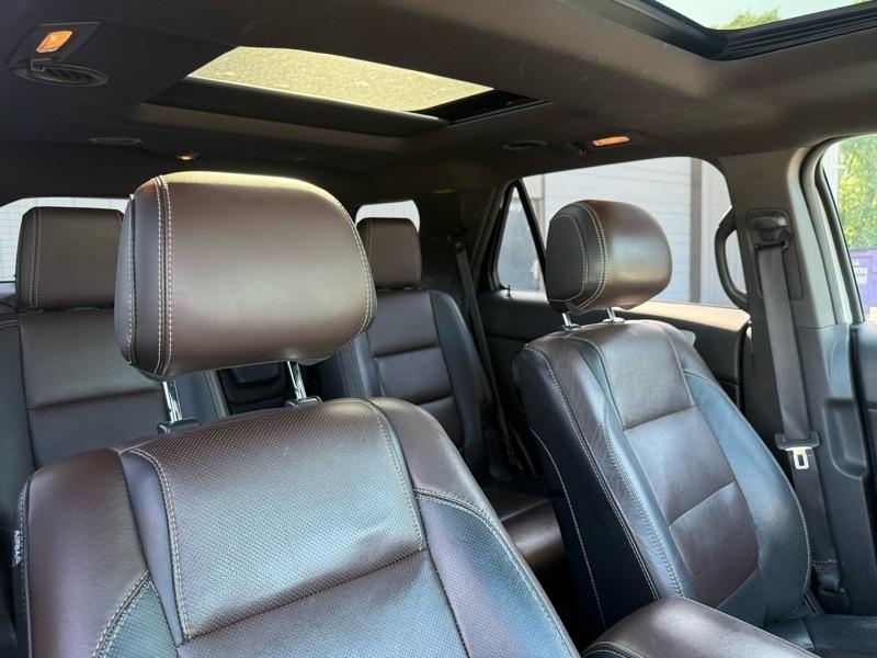 Ford Explorer Sport 4WD 2013